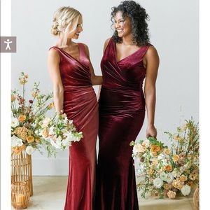 Revelry Dawson emerald velvet floor length dress